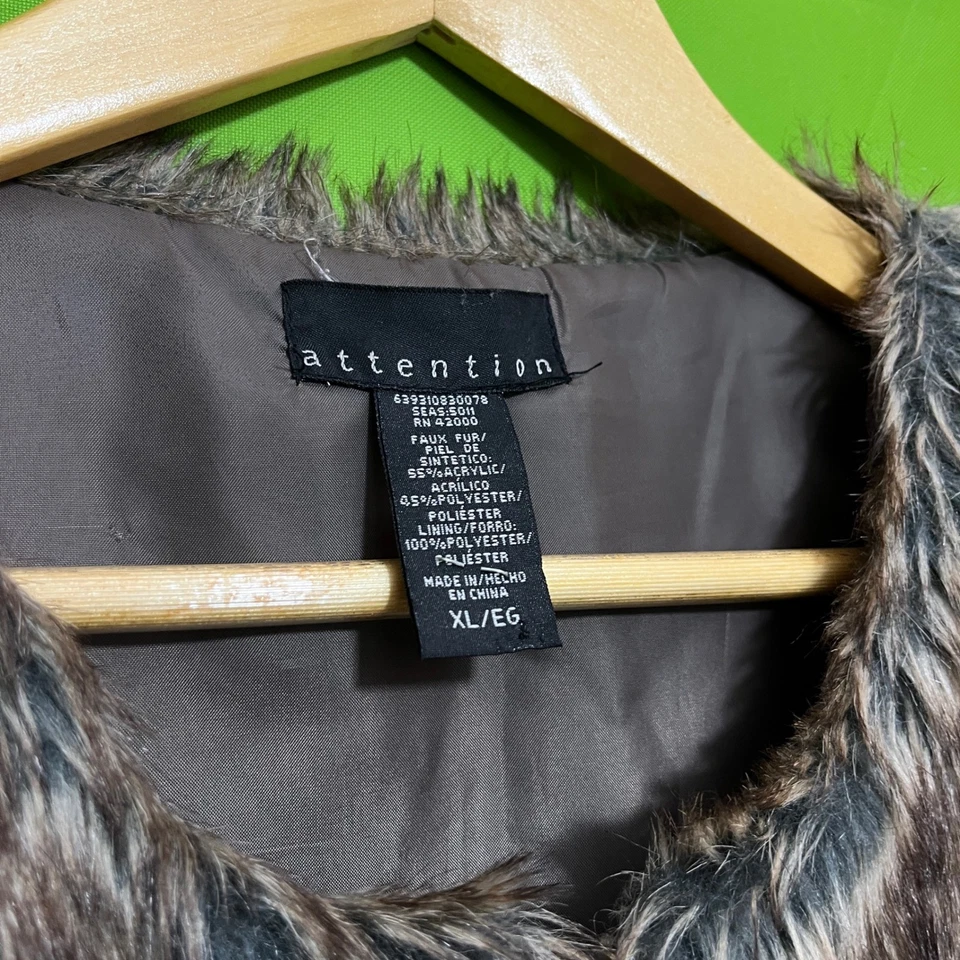 XL Vtg Y2K 90s Attention Womens Faux Fur Vest Zip Up Gray Brown - Image 2 of 4