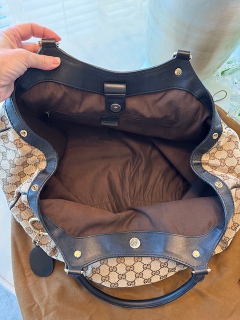 Authentic Large Gucci Monogram Sukey Shoulder Bag… - image 11