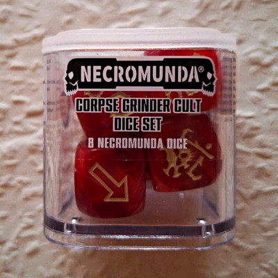 Necromunda Corpse Grinder Cult Dice Set   8 Necromunda Würfel