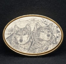 WD01147 AWESOME VINTAGE 1970s  WOLVES  ARTWORK FASHION SOLID BRASS BELT BUCKLE