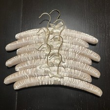 Lot of 7 Vintage satin padded hangers with bows bridal bridemaid gift beautiful