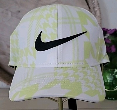 Nike Arobill CLC99 Cap DA3386 - Lightweight Sweat-wicking Fabric Classic Plaid