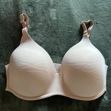 Soma Vanishing 360 Wireless Size 38DD Mint Condition Beige