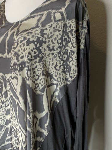Biya Johnny Was Womens Blouse Tunic Long Sleeve Lightweight Animal Print Gray XS - Picture 2 of 7