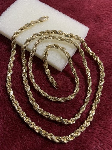 26 Inches 10 kt yellow gold 6.7 Grams 3mm rope chain lobster lock Free Shipping