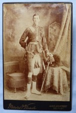 SCOTTISH HIGHLAND OFFICER CARTE-DE-VISITE - LATE-19TH CENTURY #1