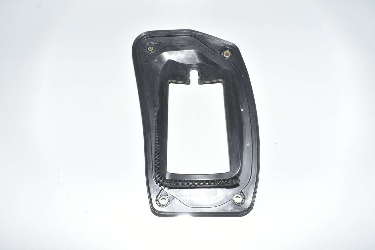 BMW E93 320d E87 E90 E91 E92 E84 Intermediate Plate Assembly 