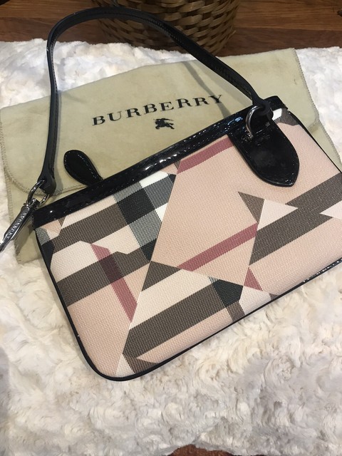 burberry wristlet sale