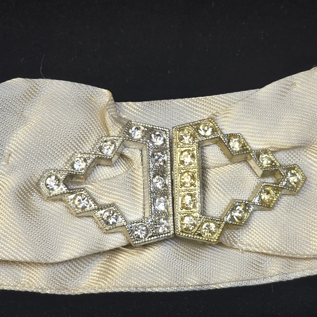 Vintage St John\'s Red Satin Covered Statement Rhinestone Women\'s Belt, Size 6 Vintage St. John Waist Belt, Size 4/28 main image 4