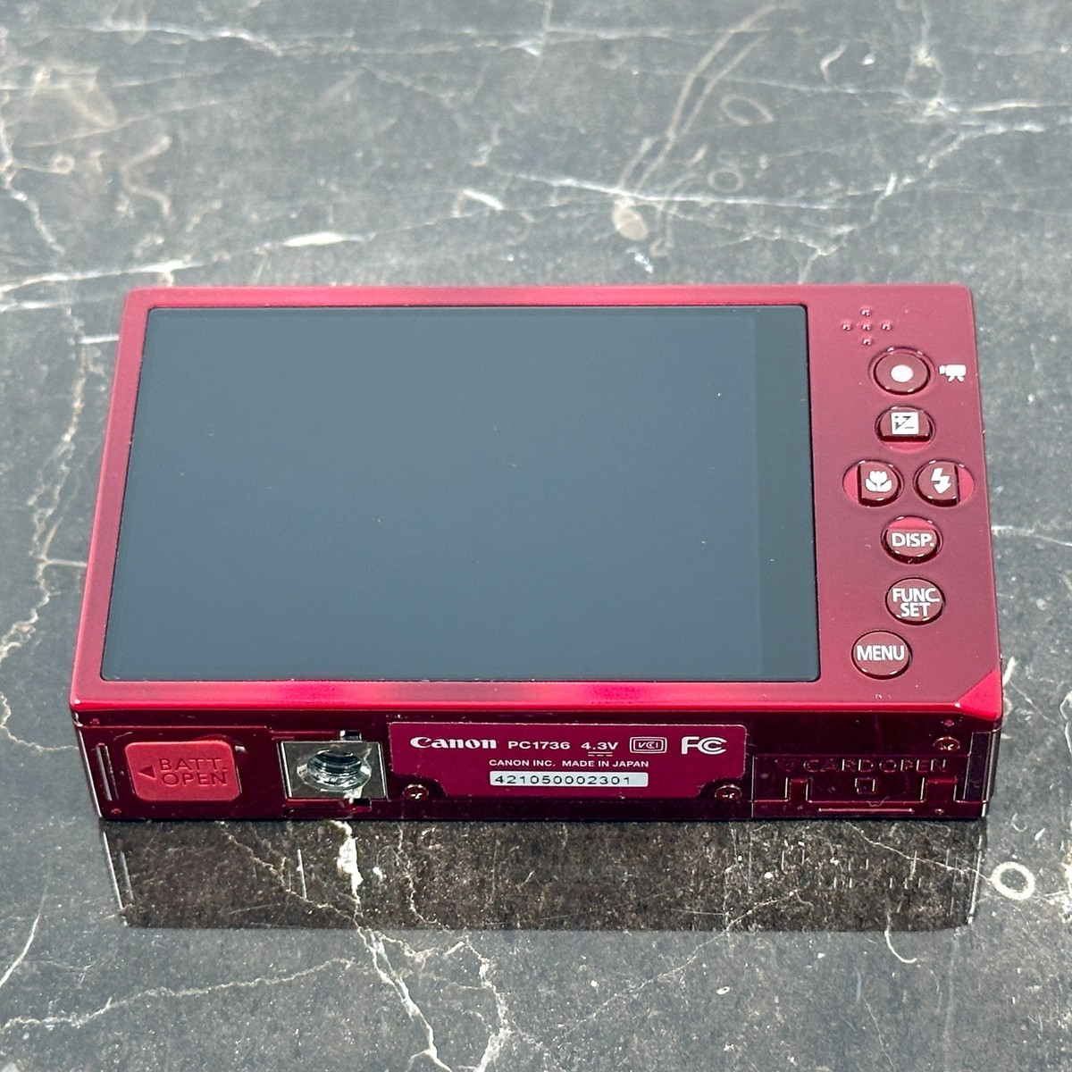 Canon IXY3(RE) Digital Camera IXY 3 Red 10100 000 pixel
