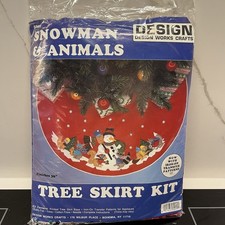 NEW Design Craft Works 36" Christmas Tree Skirt Frosty Snowman Animals 5209