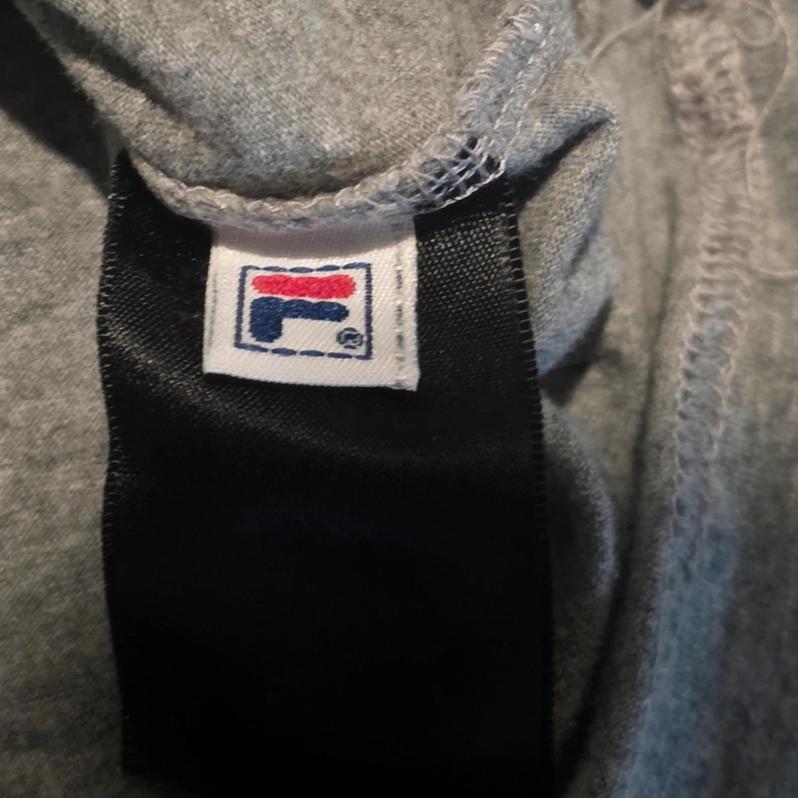 FILA Grey Logo T-Shirt Size L Large Vintage Style Outlined Graphic Tee image 4