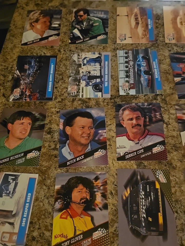 Juego profesional y tarjetas comerciales de carreras/comerciales Finish Line de los años 90. Lote de 125 sin duplicados. Bueno Foto 4 de 4