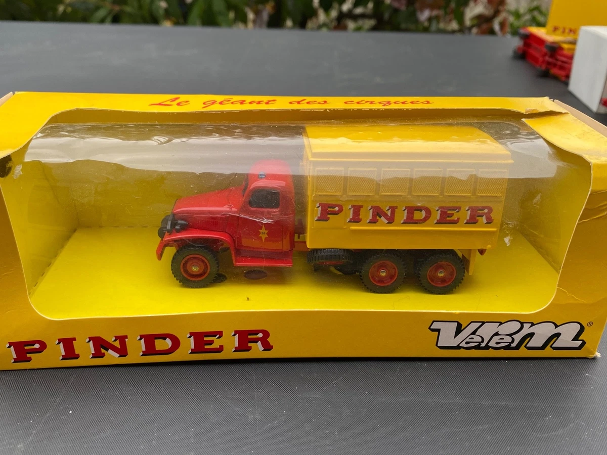 1 / 43 ème DINKY TOYS GMC CIRQUE PINDER / jouet ancien