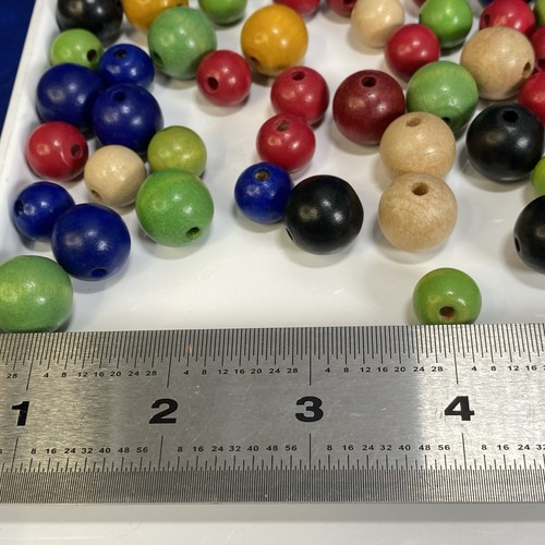 Lot of 80 MOL Vintage Colorful Painted Wood Wooden Round Craft String Beads - Picture 6 of 12