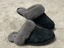 UGG Slip On Slippers Black Suede Gray Fuzzy Trim Women's US 8