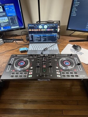 Numark Mixtrack Platinum 4-Deck DJ Controller for Serato DJ