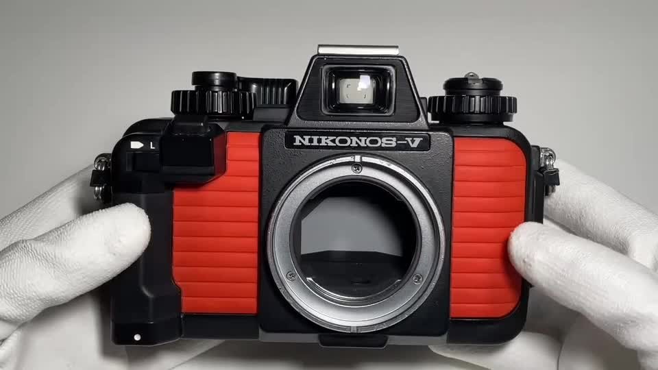 w/ Finder [Top MINT] Nikon NIKONOS V Underwater Film Camera 20mm