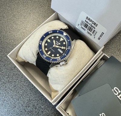 Seiko 5 Sport Mens SRPD93 Blue Dial Automatic Silicone Band Watch