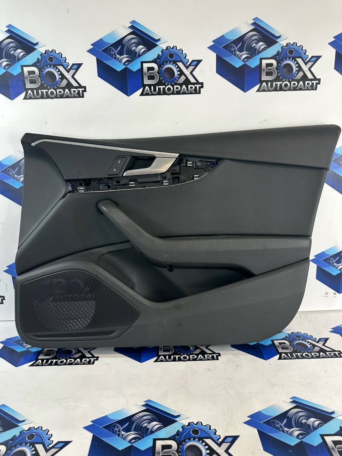 2017-2019 AUDI A4 FRONT RIGHT PASSENGER SIDE DOOR TRIM COVER PANEL OEM