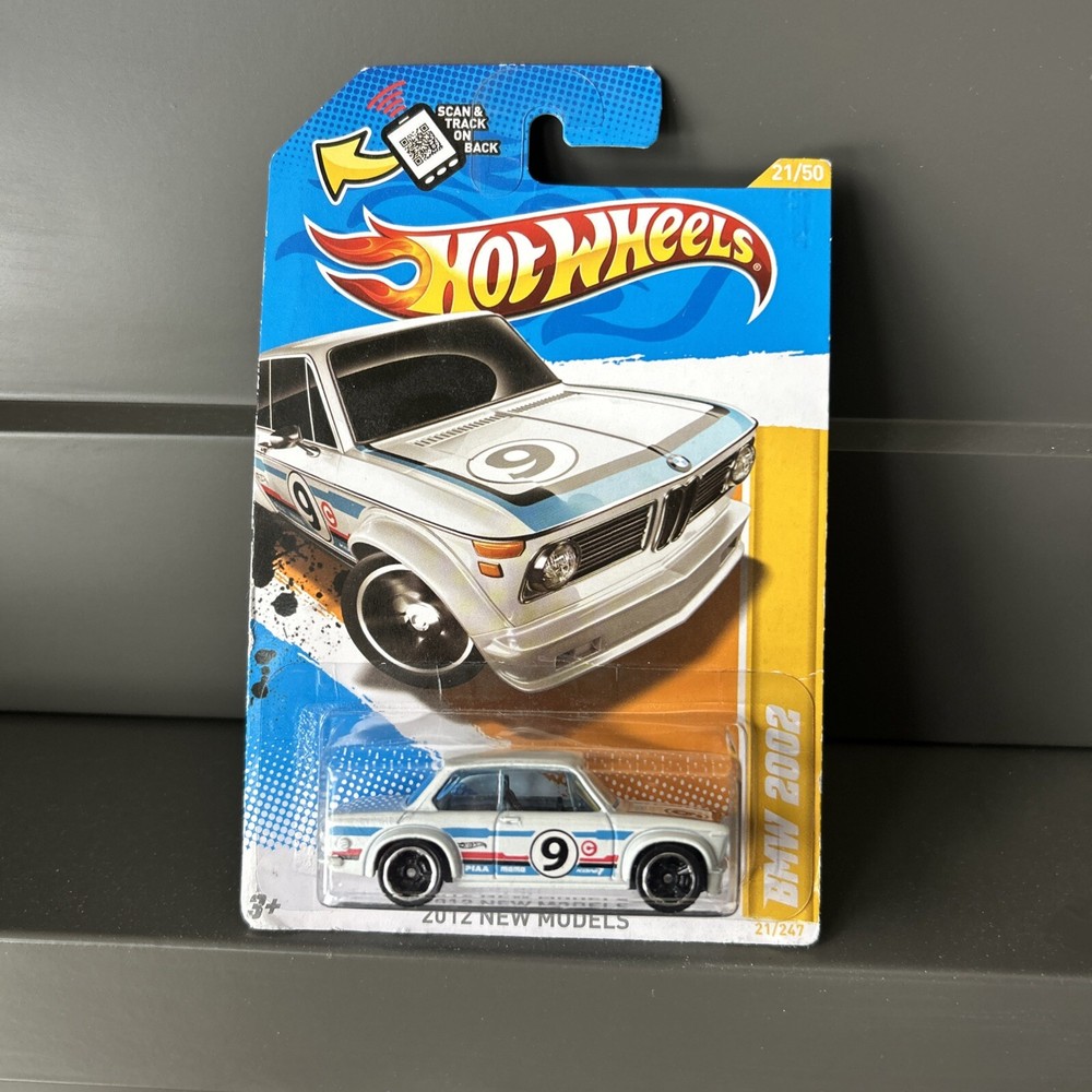 2012 Hot Wheels BMW 2002 New Models White NEW NIB 2002tii turbo