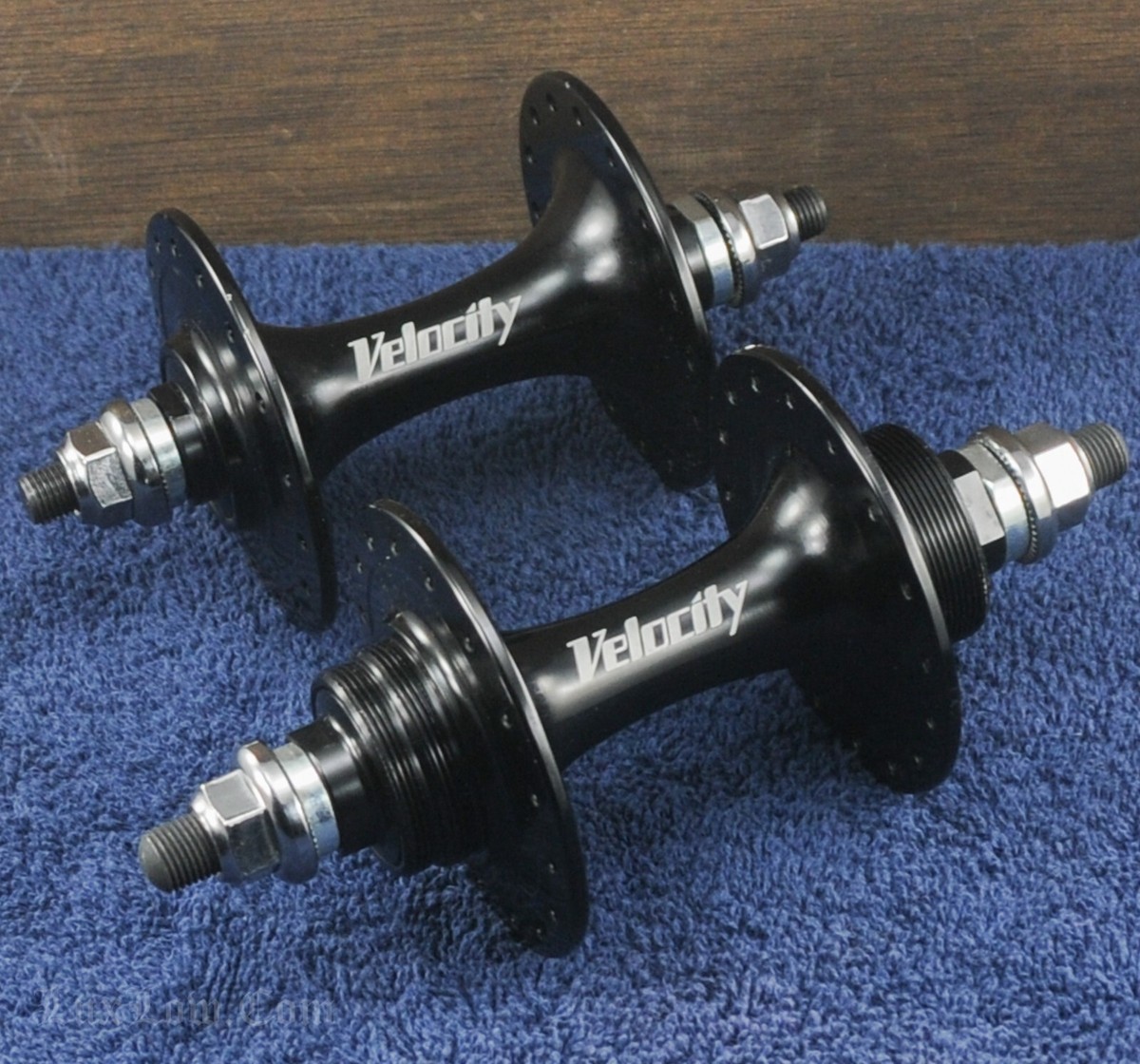 Velocity High Flange Track Bike HUBS Fixed Gear FlipFlop Velocity High Flange Track Bike HUBS Fixed Gear FlipFlop