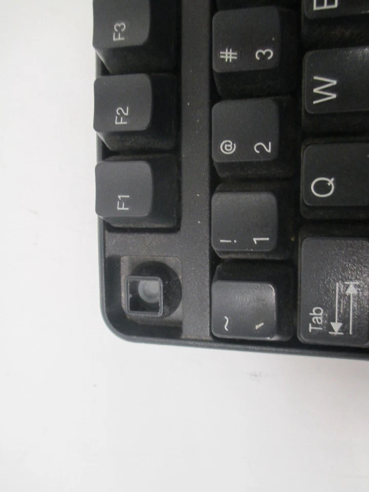 Dell SK-8115 Wired USB Keyboard *Missing ESC Key* - Image 3 of 4