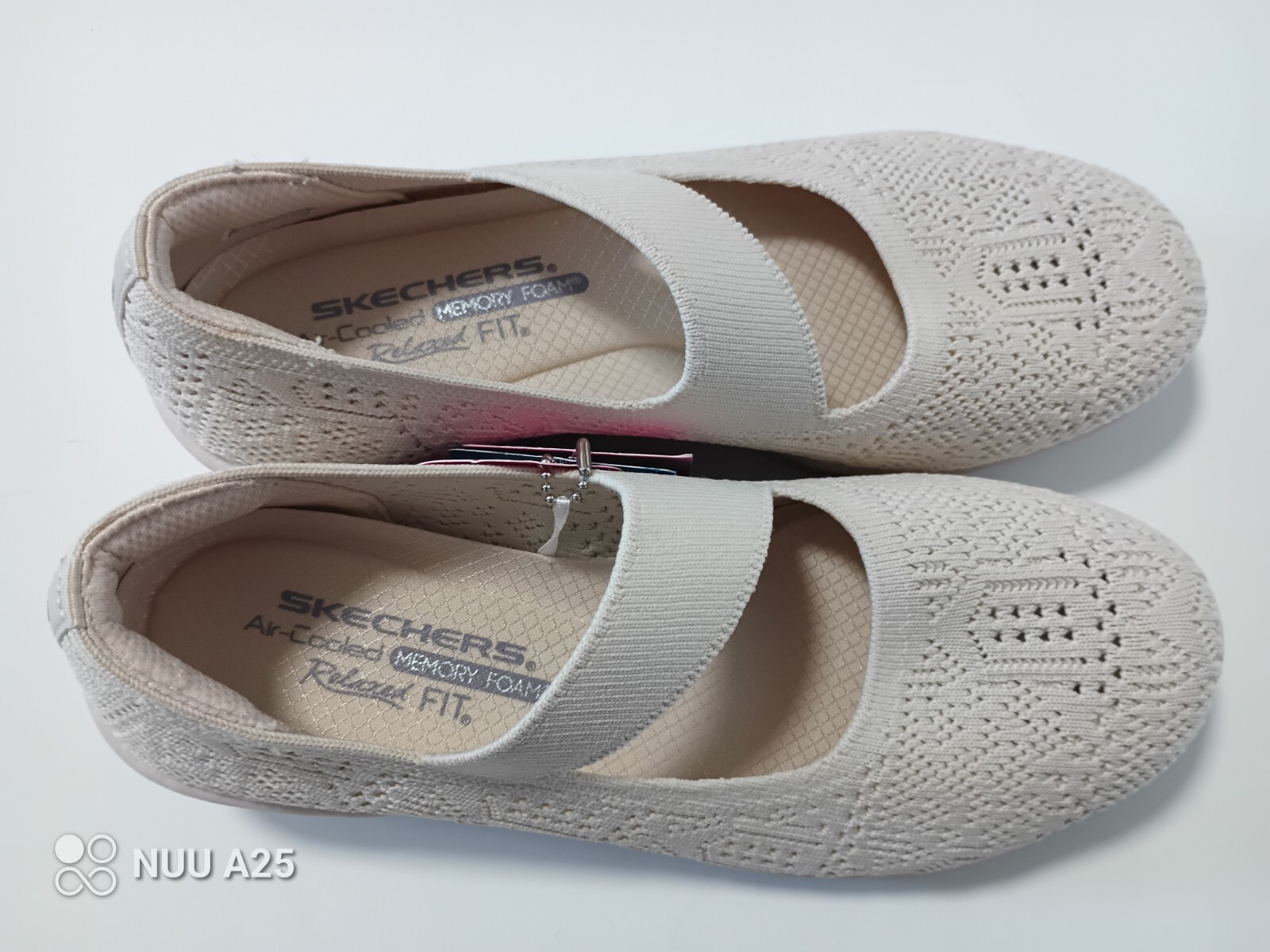 New  Women Skechers Walking Shoes  Off White  Casual Memory Foam  Comfortable-image