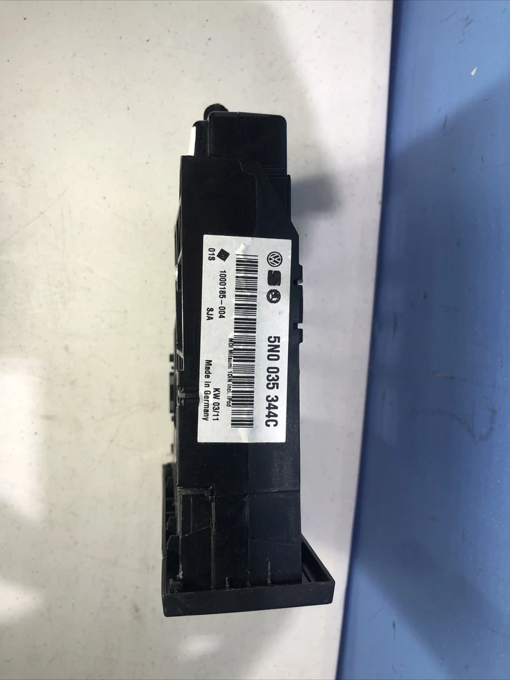 VW VOLKSWAGEN GTI MK6 2009-2019 UNIDAD DE INTERFAZ MULTIMEDIA MÓDULO OEM Foto 4 de 4