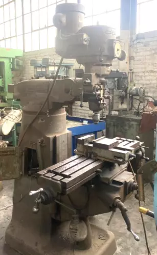 Bridgeport MILLING MACHINE  VARI SPEED 1-1/2 HP POWER FEED 9 X 42" TABLE Z POWER