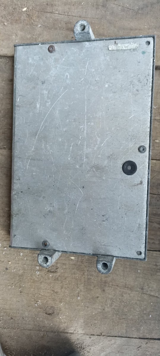 ECU P56041 262 P56041262 Jeep Grand Cherokee 1993-1998 4.0 
