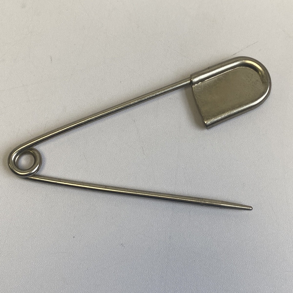 Scovill Vintage Large Safety Pin Key Tag Laundry 5” | eBay