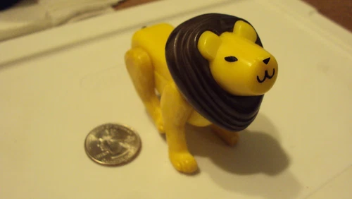 Vintage Fisher Price Little People Circus Train Animal Yellow Lion 991