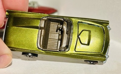 Vintage Hot wheels REDLINE 1969 Olive Classic 57 T Bird TOUGH 