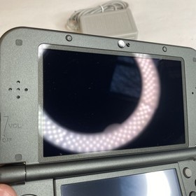 Nice! New Nintendo 3DS XL Gray Black Console W Charger Stylus US Version