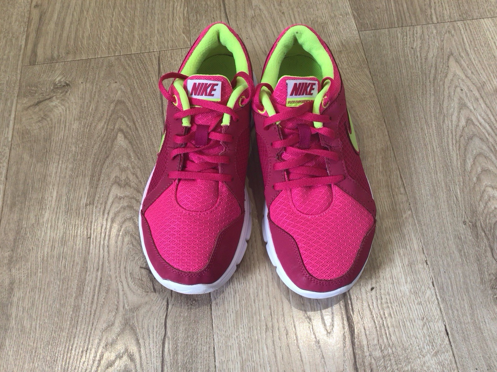Nike Running Shoes Size 4, Good Condition, Ladies