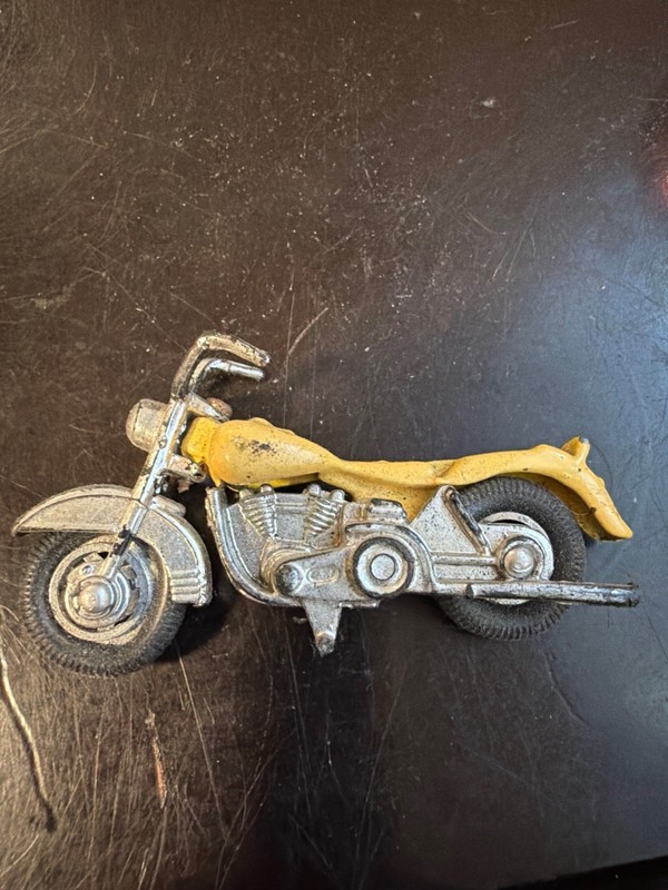 Vintage Matchbox Harley Davidson Yellow Diecast Toy Motorcycle