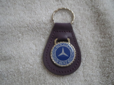  MERCEDES-B ENZ S SL G E C M CLASS SLK CLK OLDER VINTAGE LOGO KEYCHAIN PURPLE