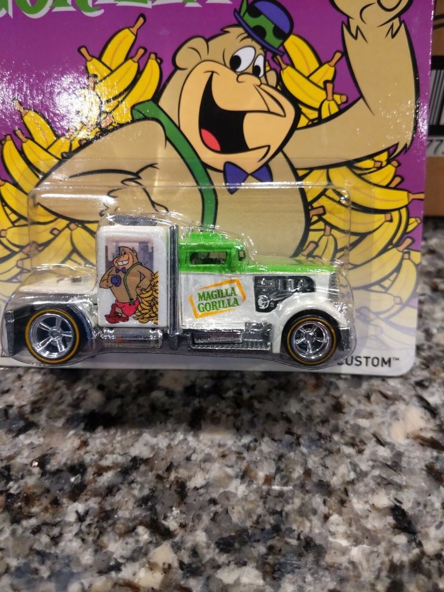Hot Wheels 2013 Hanna Barbera Magilla Gorilla Real Rider Convoy