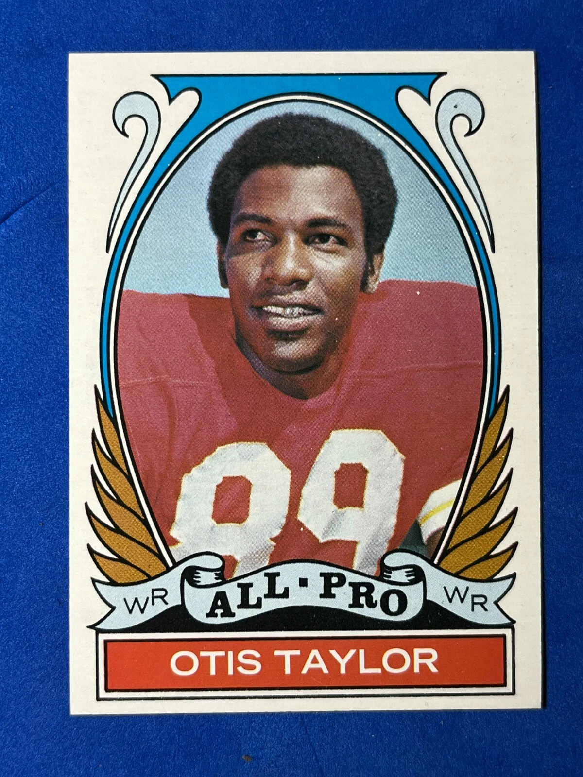 1972 Topps Football Card #270 Otis Taylor NRMT+