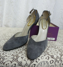 Vintage Garolini Flock Gray pumps Gold Chain Ankle Buckle size 8.5 M