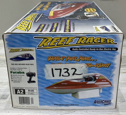 AquaCraft Reef Racer 2 Electric Vee-Hull Boat Red And Blue Hull No RC No Battery - Picture 17 of 17