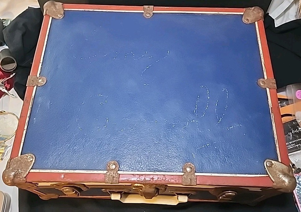 Picture 13 of 17