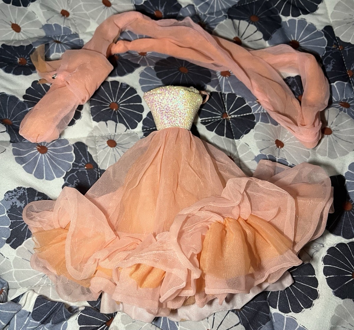 barbie peaches and cream dress Barbie x Unique Vintage Peaches N Cream Chiffon Dress XL/14-16