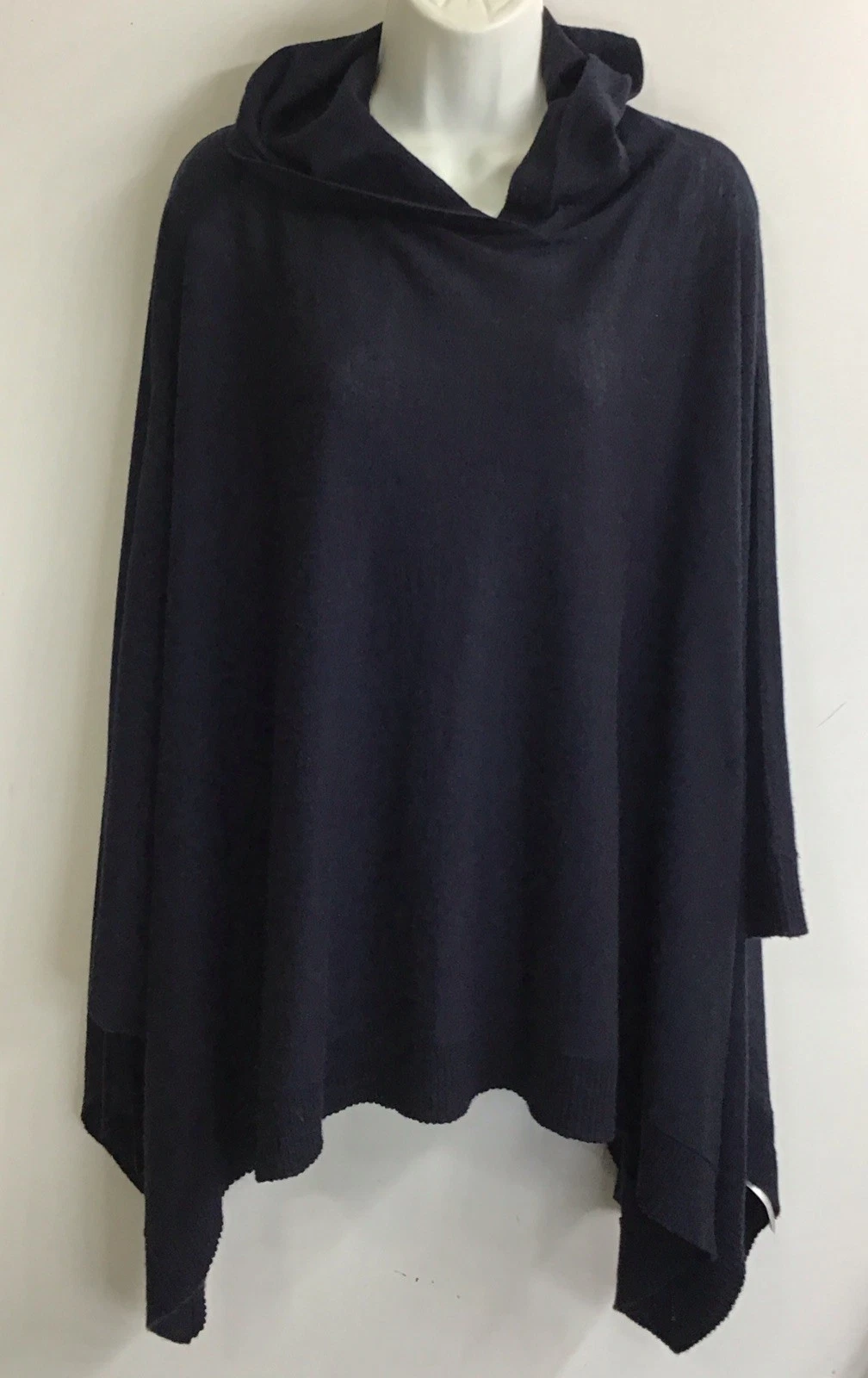 Vince Poncho Navy Lightweight Wool And Cashmere Size S