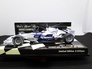 Minichamps 400090075 1/43 BMW F1 Sauber Showcar 2009 Robert Kubica De Japon
