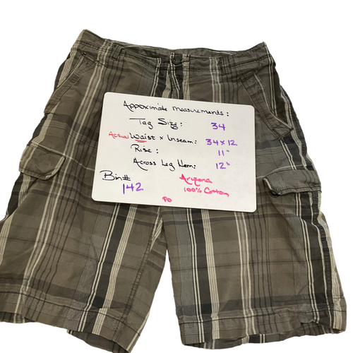 34x12 Arizona Jeans Mens Sz 34 Black Gray Plaid Cargo Shorts pockets Blackwatch - Picture 2 of 10
