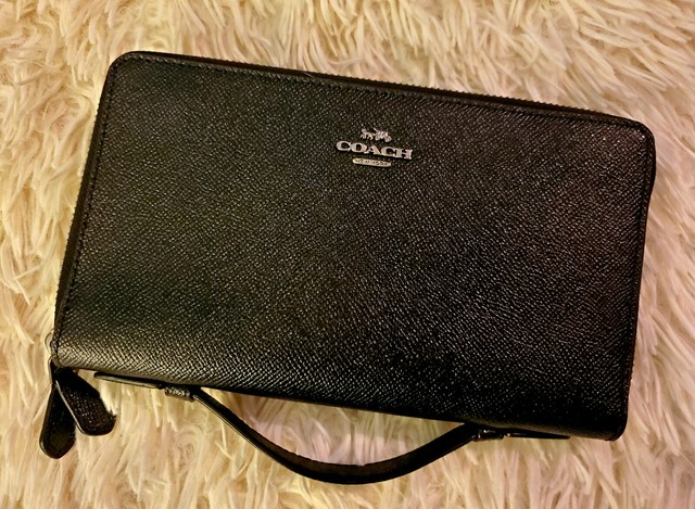 coach organizer wallet