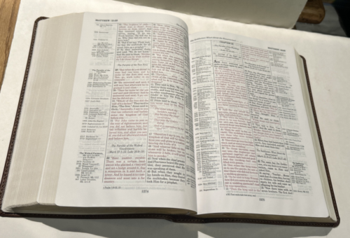 NKJV Thompson Chain-Reference Bible Red Letter Edition Brown-Leathersoft NEW!!! - Imagen 13 de 19