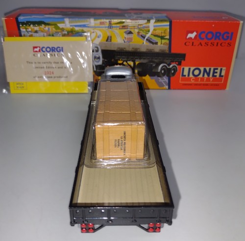 Corgi Classics Lionel City 53501 Mack B Semi & Crates - Picture 6 of 13
